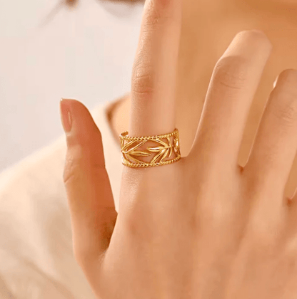 Gold Leaf Cutout Ring - Jewelry - 18k Gold Plated Waterproof Jewellery - Collection 9