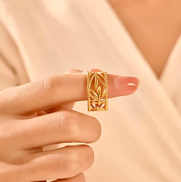 Gold Leaf Cutout Ring - Jewelry - 18k Gold Plated Waterproof Jewellery - Collection 9