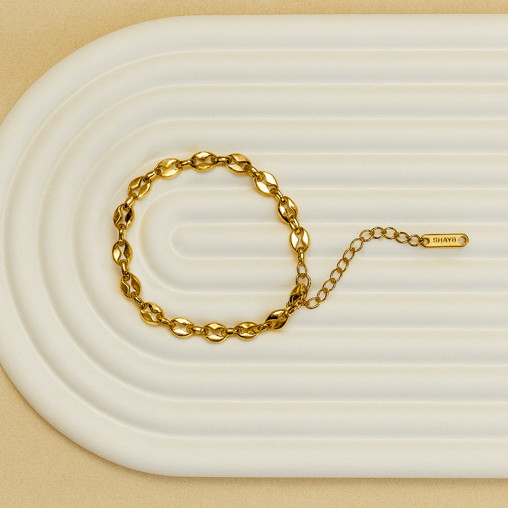 Gold Oval Link Chain Bracelet - Jewelry - 18k Gold Plated Waterproof Jewellery - Collection 9