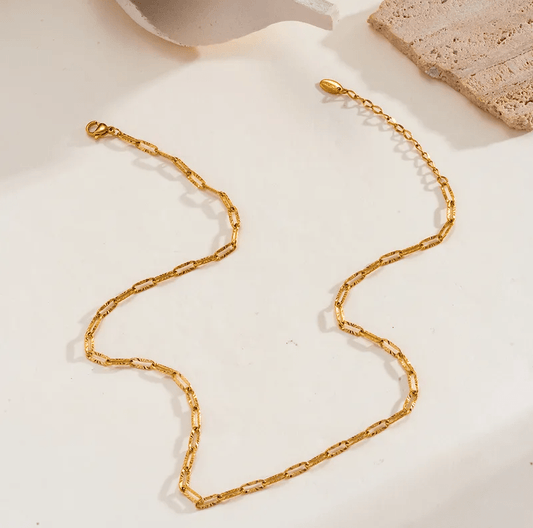 Gold Patterned Paperclip Chain - Necklace - 18k Gold Plated Waterproof Jewellery - Collection 9