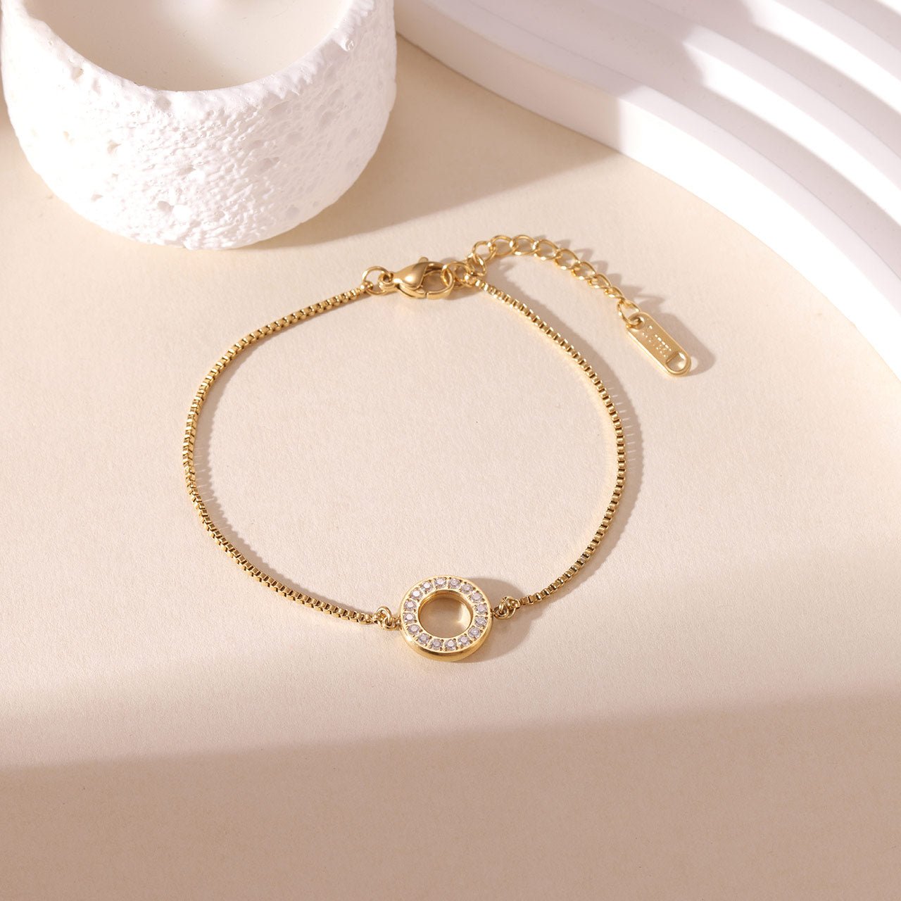 Gold Pave Zircon Open Circle Box Chain Bracelet - Bracelets - 18k Gold Plated Waterproof Jewellery - Collection 9