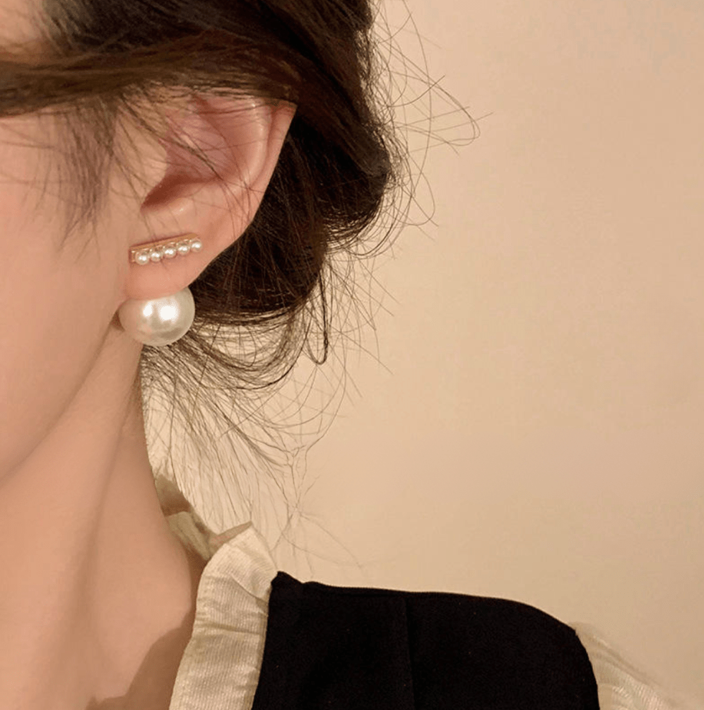 Gold Pearl Bar Earrings - Earrings - 18k Gold Plated Waterproof Jewellery - Collection 9