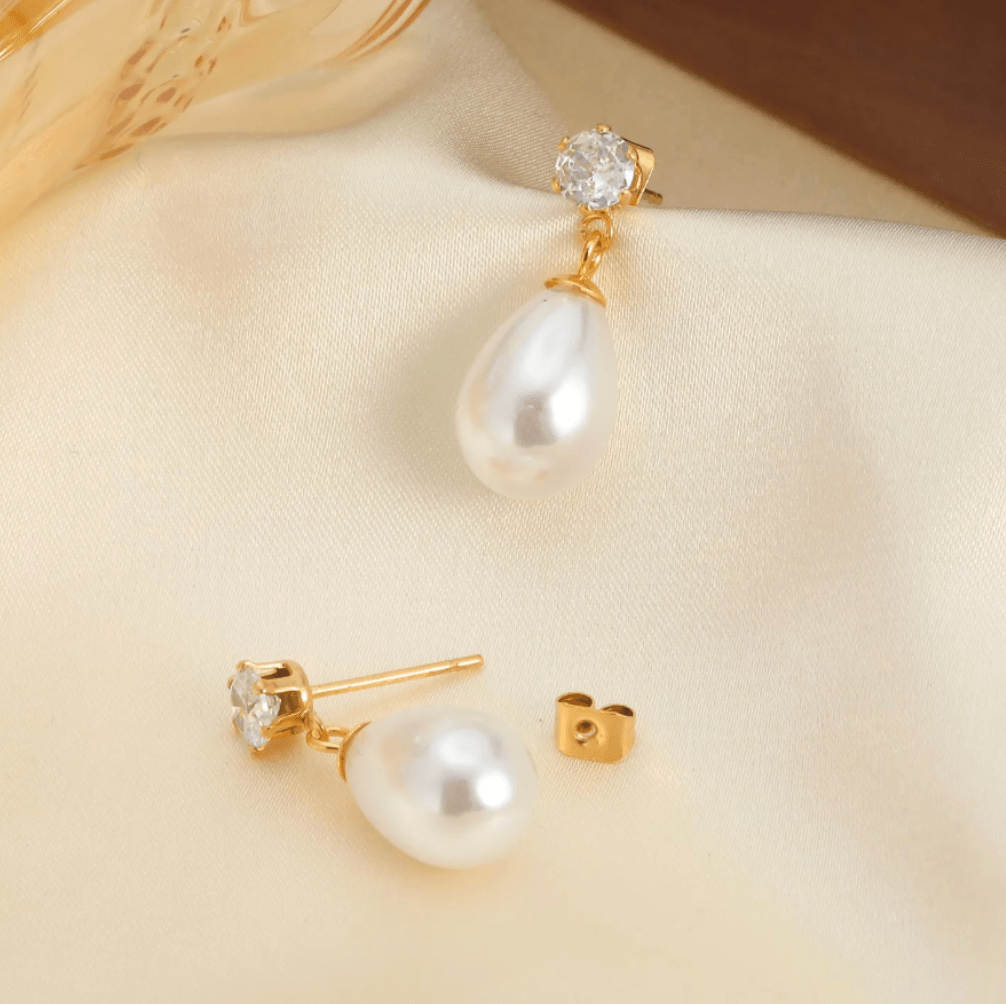 Gold Pearl Crystal Earrings - Earrings - 18k Gold Plated Waterproof Jewellery - Collection 9