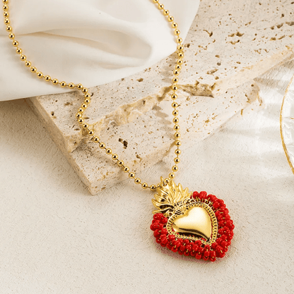 Gold Red Beaded Heart Pendant Necklace - Necklace - 18k Gold Plated Waterproof Jewellery - Collection 9