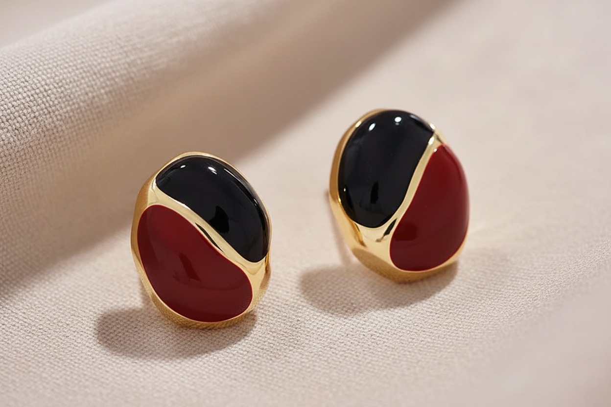 Gold Oval Enamel Stud Earrings - Earrings - 18k Gold Plated Waterproof Jewellery - Collection 9