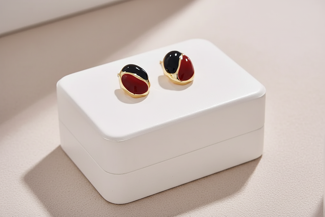 Gold Oval Enamel Stud Earrings - Earrings - 18k Gold Plated Waterproof Jewellery - Collection 9