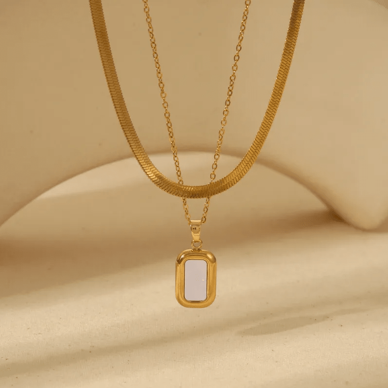 Gold White Pearl Pendant Necklace - Jewelry - 18k Gold Plated Waterproof Jewellery - Collection 9