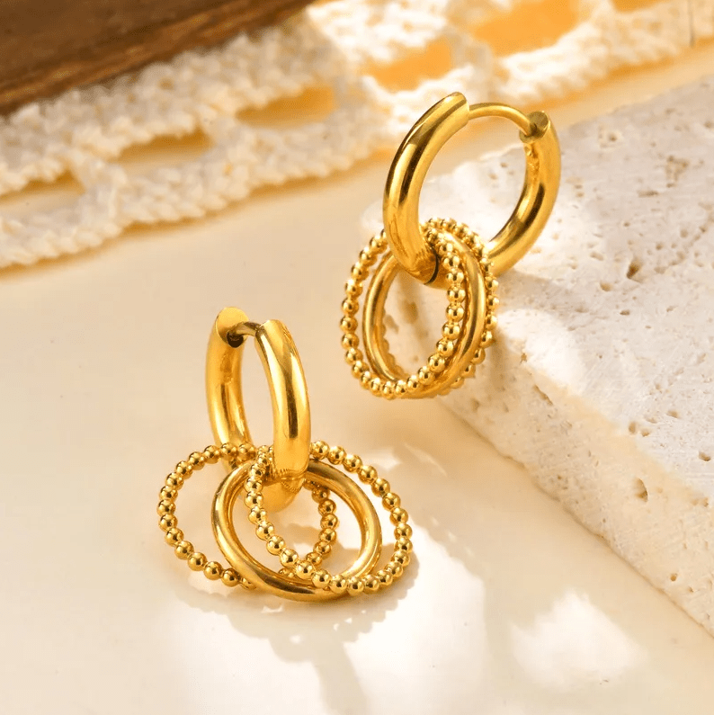 Golden Linked Hoop Earrings - Earrings - 18k Gold Plated Waterproof Jewellery - Collection 9