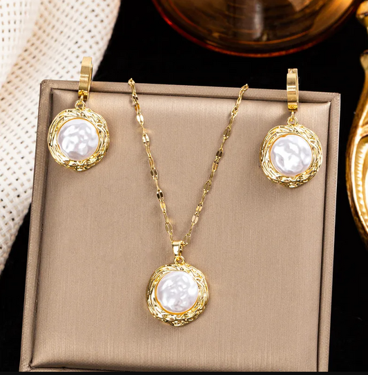 Gold White Pearl Jewellery Set - Jewellery Set - 18k Gold Plated Waterproof Jewellery - Collection 9