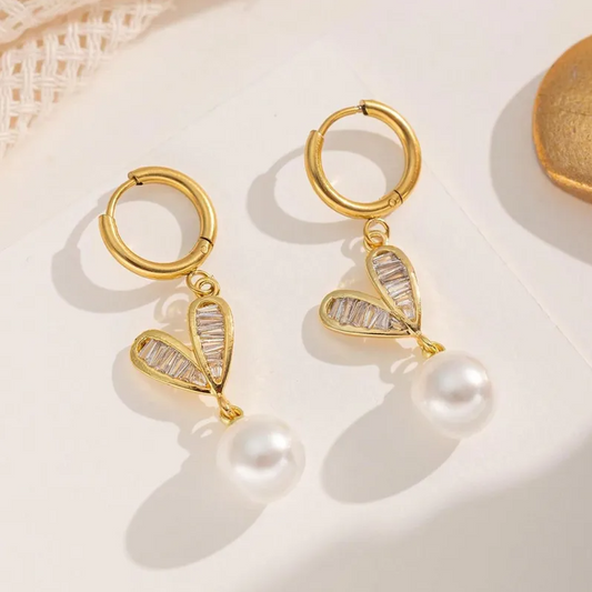 Gold Crystal Leaf White Pearl Jewellery Set - Jewellery Set - 18k Gold Plated Waterproof Jewellery - Collection 9