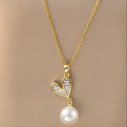 Gold Crystal Leaf White Pearl Jewellery Set - Jewellery Set - 18k Gold Plated Waterproof Jewellery - Collection 9