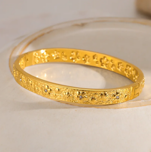 Gold Floral Cutout Bangle - Bracelets - 18k Gold Plated Waterproof Jewellery - Collection 9