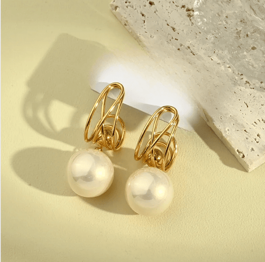 Pearl Drop Earrings - Earrings - 18k Gold Plated Waterproof Jewellery - Collection 9