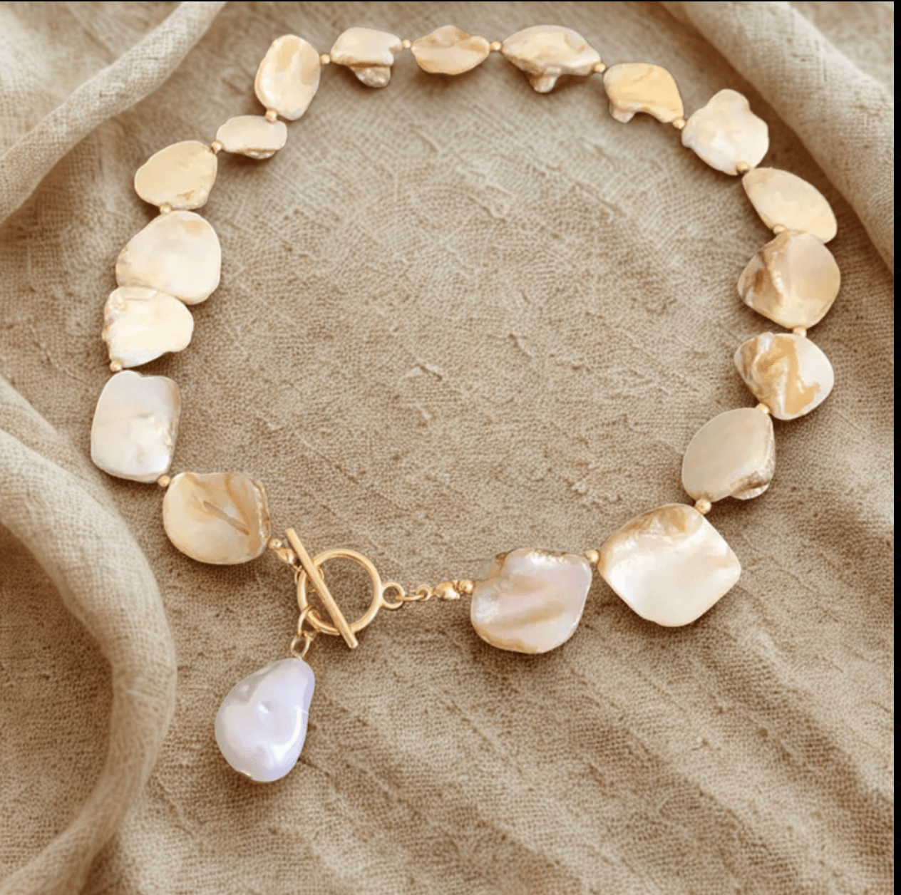 Shell Statement Necklace - - 18k Gold Plated Waterproof Jewellery - Collection 9