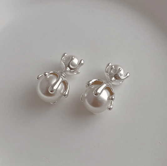 Silver Reindeer Freshwater Pearl Stud Earrings - - 18k Gold Plated Waterproof Jewellery - Collection 9